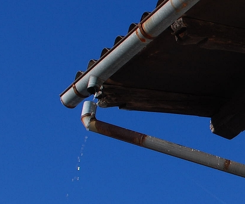 colorbond roof repair, emergency roof repair, leaking roof repair, metal roof repair, roof repair, roof replacement, roof restoration, tile roof repair, roof & gutter repairs